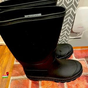 Kids rain boots